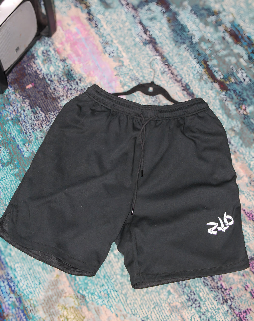 Mesh-Lined Ivory Quick-Dry Performance Shorts