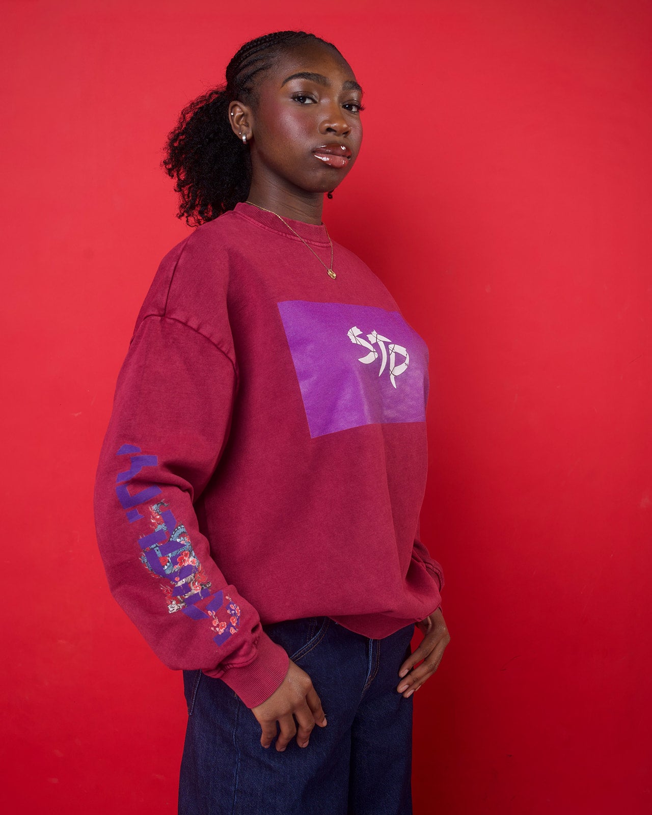 Black Roses Snow Washed Oversized Ivory Sweatshirt