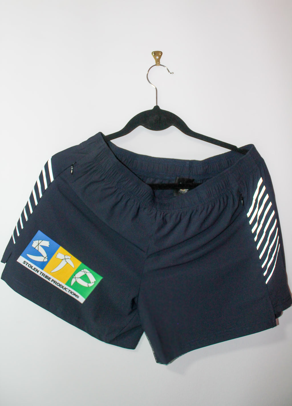Men's Island Side-Stripe Performance Shorts