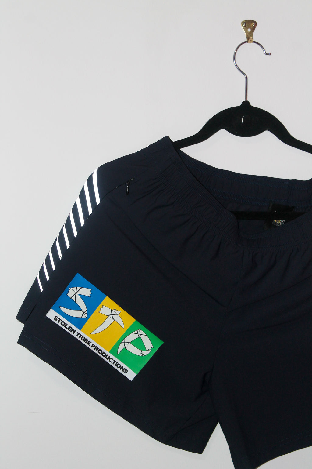 Men's Island Side-Stripe Performance Shorts