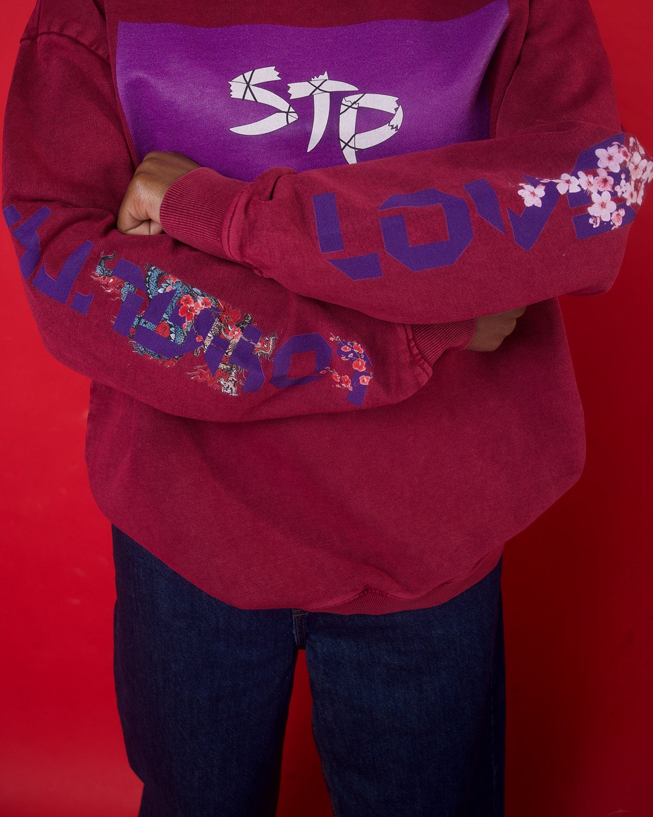 Black Roses Snow Washed Oversized Ivory Sweatshirt