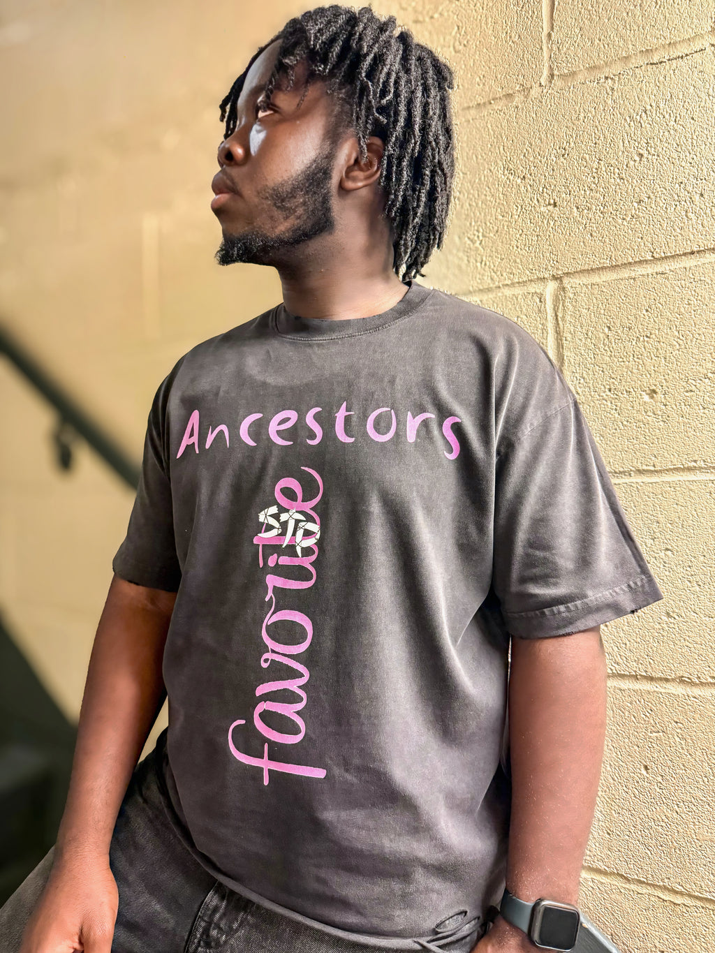 Snow Washed Raw-Hem Legacy T-Shirt