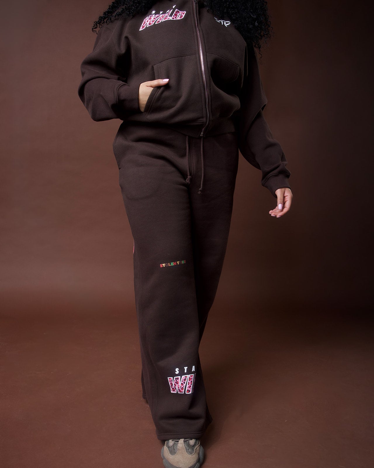 Goosebumps Fleece Drawstring Straight-Leg Sweatpants