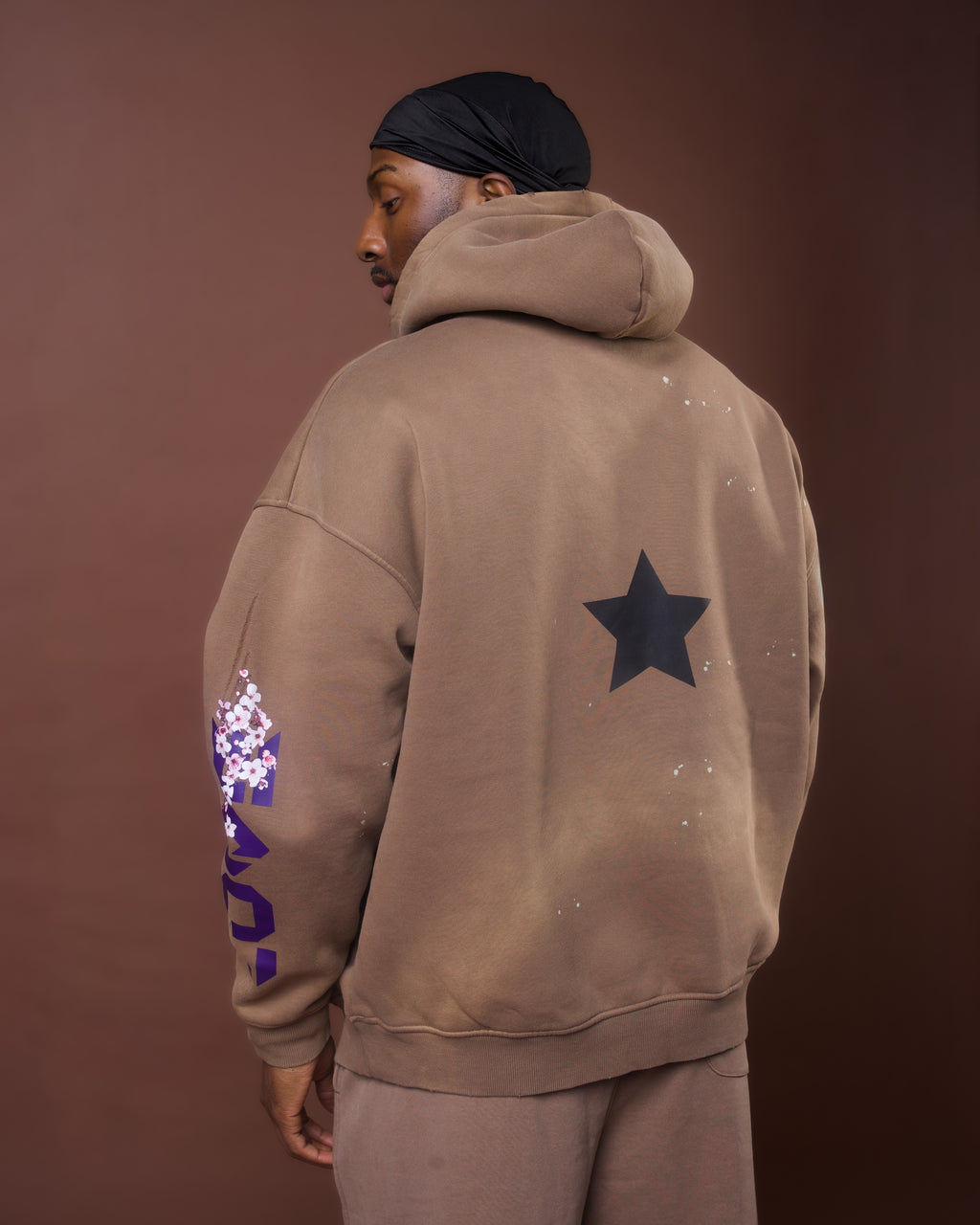 Duke of Earl Vintage Washed Black Star Frayed Ivory Fleece Hoodie