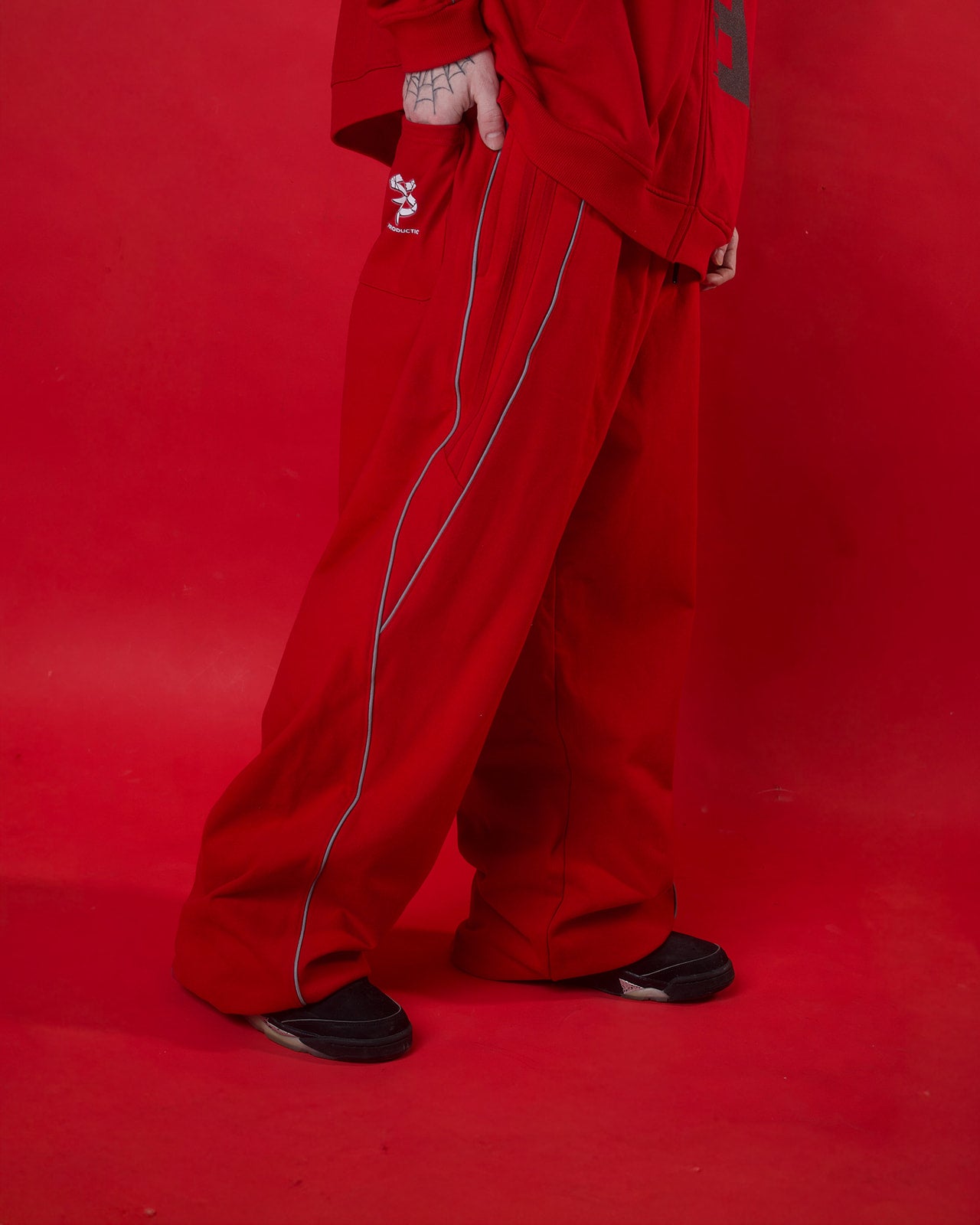 Low End B Reflection Striped Straight-Leg Sweatpants