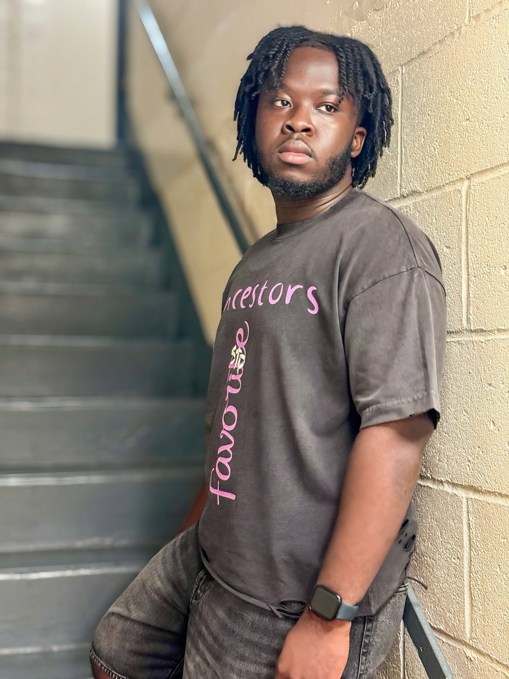 Snow Washed Raw-Hem Legacy T-Shirt