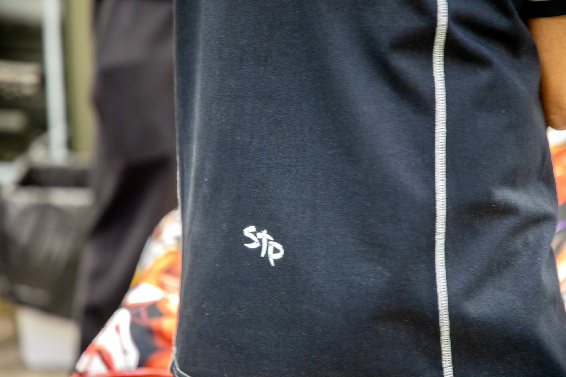 Cruisin' Contrast-Stitched Cotton Ivory T-Shirt