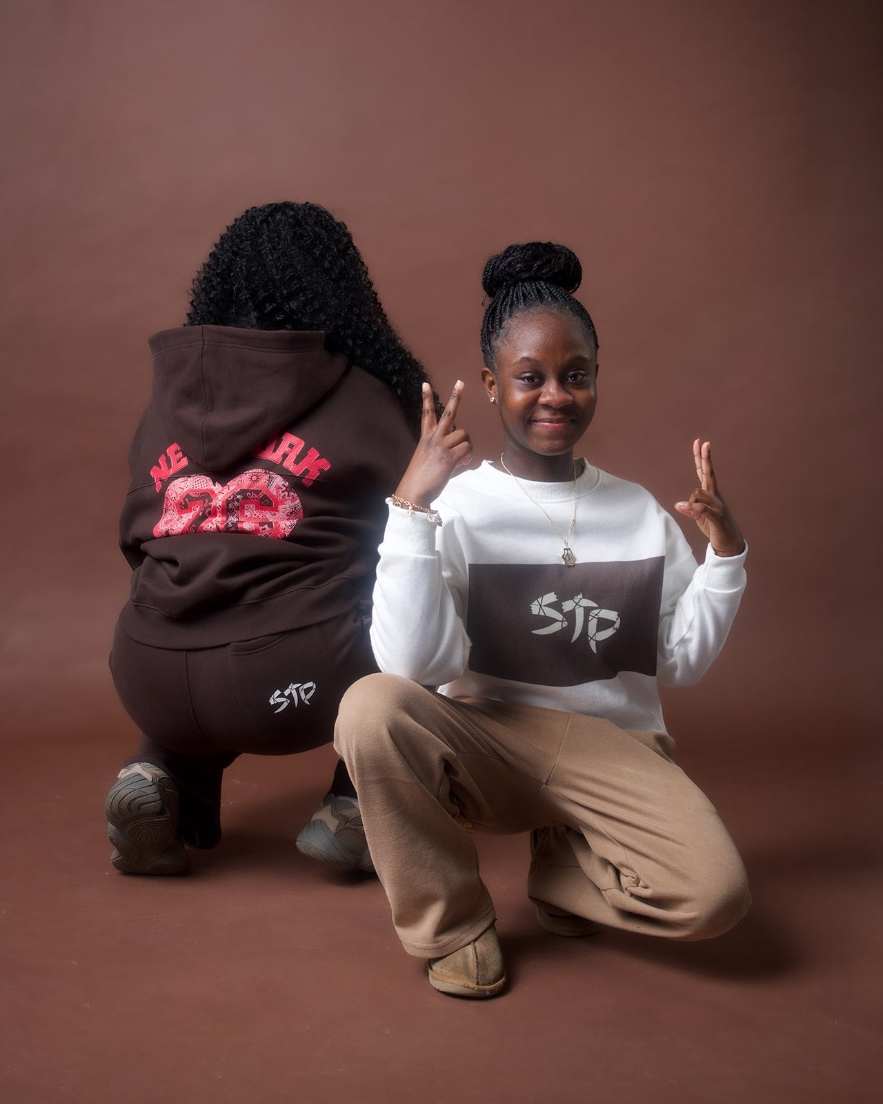 Goosebumps Fleece Drawstring Straight-Leg Sweatpants